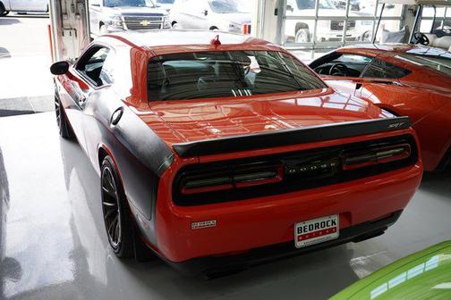 2016 Dodge Challenger SRT Hellcat