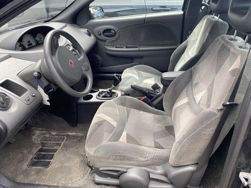 2003 Saturn Ion 3