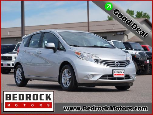 Brilliant Silver Metallic 2014 Nissan Versa Note S Plus