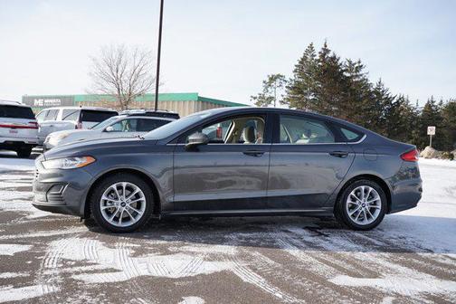 2020 Ford Fusion Hybrid SE