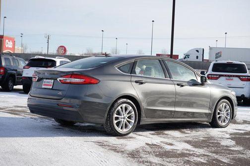 2020 Ford Fusion Hybrid SE