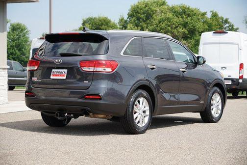 2018 Kia Sorento LX