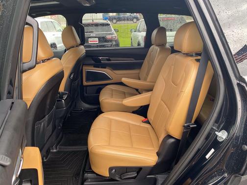 Ebony Black 2021 Kia Telluride SX