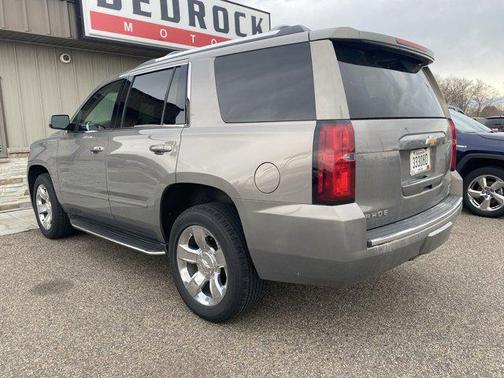 Pepperdust Metallic 2017 Chevrolet Tahoe Premier