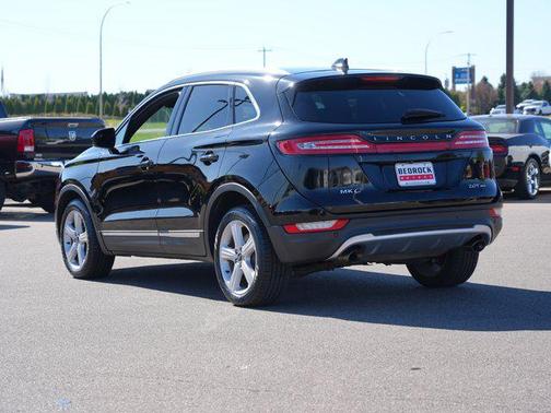 Black Velvet 2017 Lincoln MKC Premiere