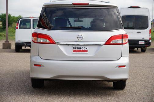 2014 Nissan Quest SV
