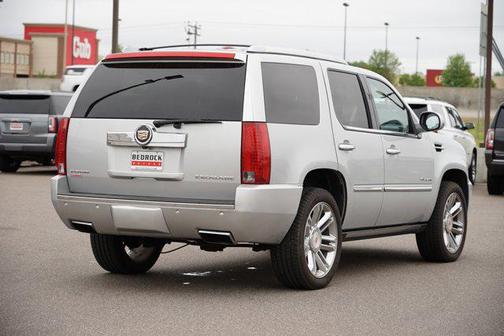 2013 Cadillac Escalade Platinum Edition