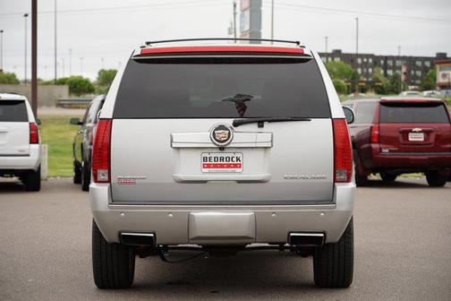 2013 Cadillac Escalade Platinum Edition