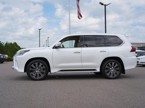 Starfire Pearl 2016 Lexus LX 570 Base