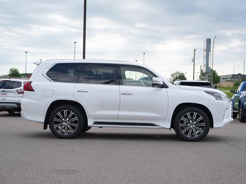Starfire Pearl 2016 Lexus LX 570 Base