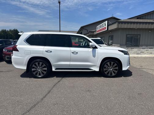 Starfire Pearl 2016 Lexus LX 570 Base