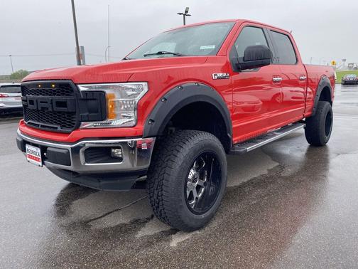 Race Red 2018 Ford F-150 XLT
