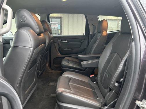 Sable Metallic 2015 Chevrolet Traverse 2LT