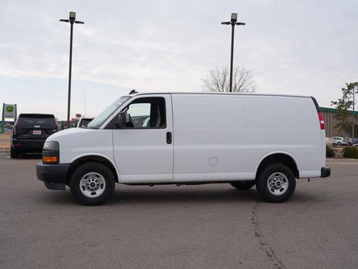 2023 GMC Savana 2500 Work Van