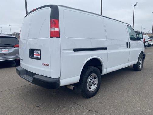 2023 GMC Savana 2500 Work Van