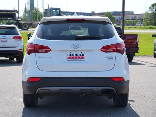 Frost White Pearl 2015 Hyundai Santa Fe Sport 2.4L