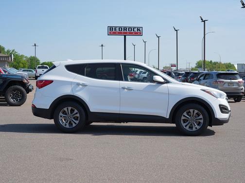 Frost White Pearl 2015 Hyundai Santa Fe Sport 2.4L