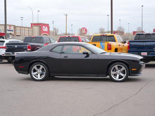 Brilliant Black Pearl 2009 Dodge Challenger R/T