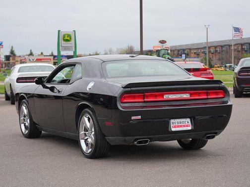 Brilliant Black Pearl 2009 Dodge Challenger R/T