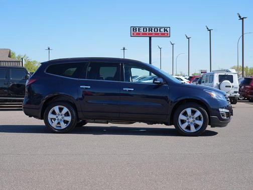 Blue Velvet Metallic 2017 Chevrolet Traverse 1LT