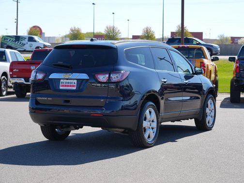Blue Velvet Metallic 2017 Chevrolet Traverse 1LT