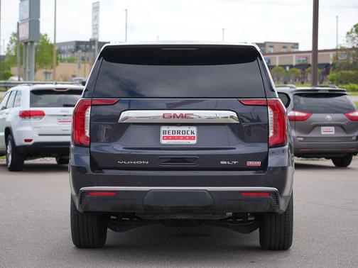 Titanium Rush Metallic 2023 GMC Yukon XL SLT