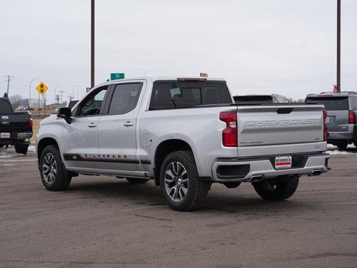 2022 Chevrolet Silverado 1500 RST