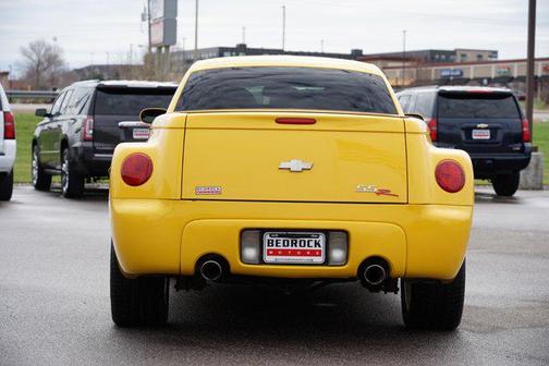 2004 Chevrolet SSR LS