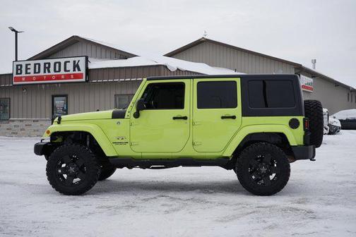 2016 Jeep Wrangler Unlimited Sahara