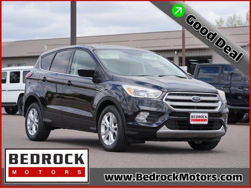 Agate Black Metallic 2019 Ford Escape SE