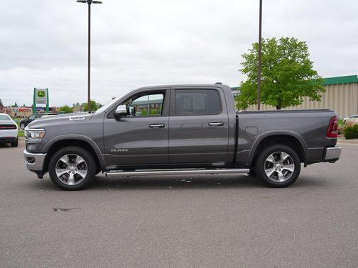 Granite Crystal Metallic Clearcoat 2020 RAM 1500 Laramie