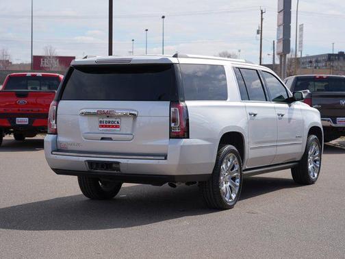 2017 GMC Yukon XL Denali