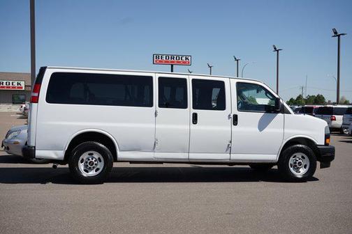 2020 GMC Savana 3500 RWD 3500 Extended Wheelbase LS