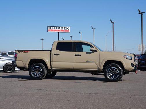 2020 Toyota Tacoma TRD Sport