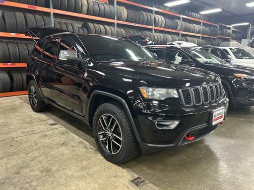 2017 Jeep Grand Cherokee Trailhawk