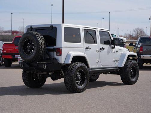2012 Jeep Wrangler Unlimited Sahara
