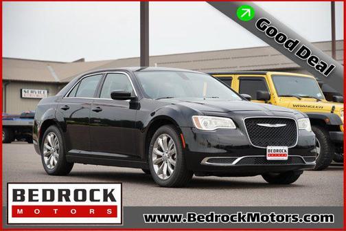 2022 Chrysler 300 Touring