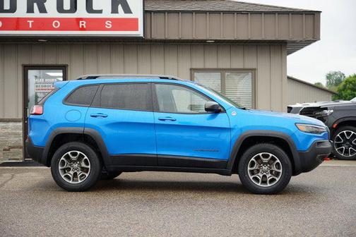 2020 Jeep Cherokee Trailhawk