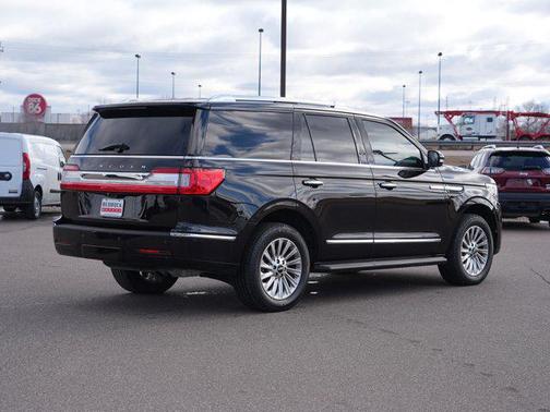 2019 Lincoln Navigator Standard
