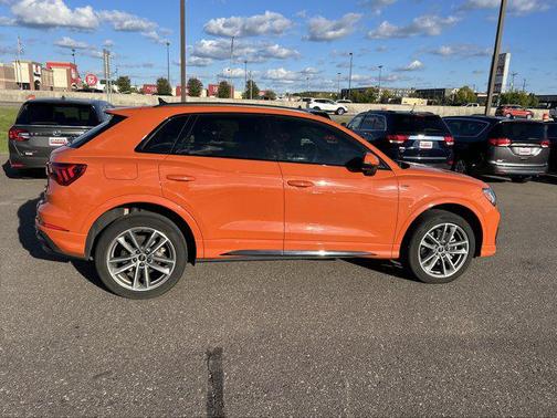 2022 Audi Q3 45 S line Premium Plus