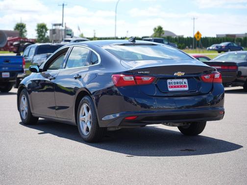 Blue Velvet Metallic 2018 Chevrolet Malibu 1LS