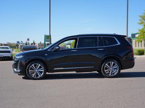 Stellar Black Metallic 2022 Cadillac XT6 Premium Luxury AWD