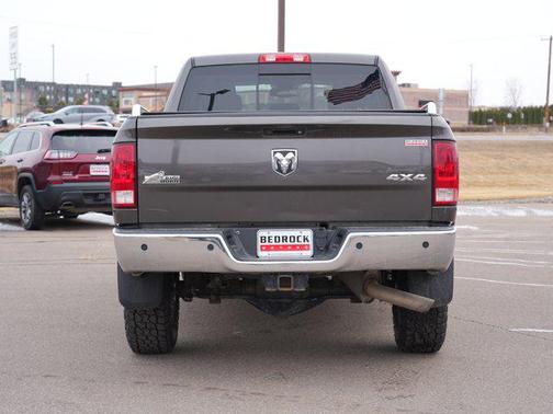 2017 RAM 2500 Big Horn Crew Cab 4x4 6'4' Box