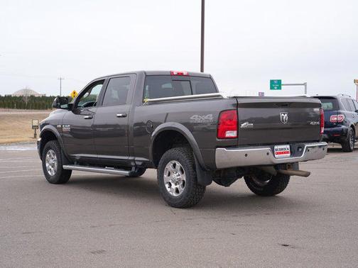 2017 RAM 2500 Big Horn Crew Cab 4x4 6'4' Box