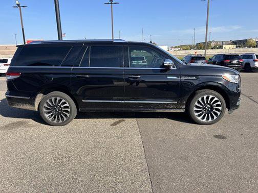 2023 Lincoln Navigator Black Label