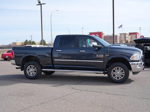 Maximum Steel Metallic Clearcoat 2018 RAM 2500 Laramie Crew Cab 4x4 6'4' Box