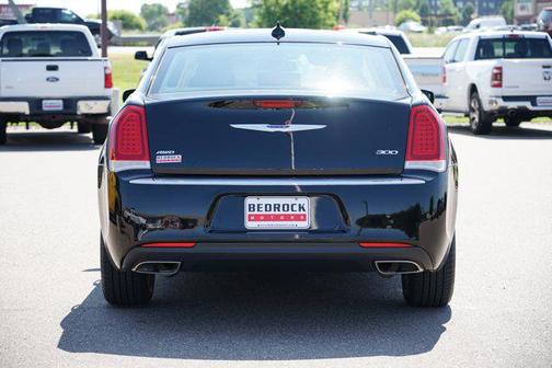 2019 Chrysler 300 Limited