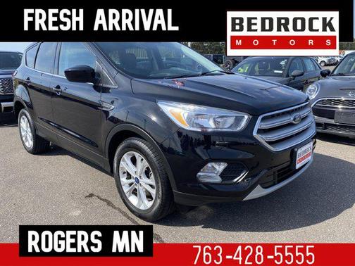 Agate Black Metallic 2019 Ford Escape SE