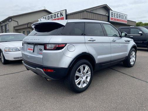 2017 Land Rover Range Rover Evoque SE