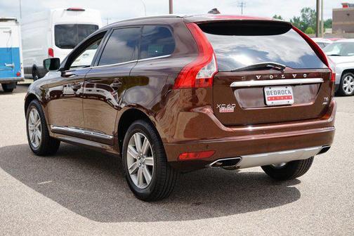 2016 Volvo XC60 T6 Drive-E Platinum